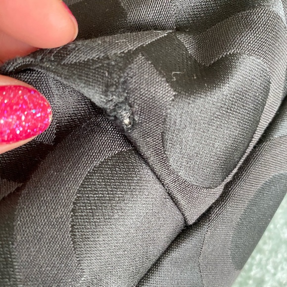 Coach Madison Op Art Maggie Purse - Picture 6 of 8